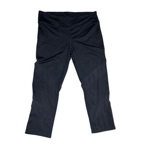 Fabletics Capri Leggings